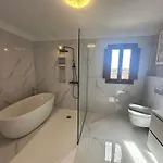 Ballena Azul كوستا تاغيسي