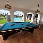 Ballena Azul فيلة كوستا تاغيسي