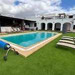 فيلة Ballena Azul *
