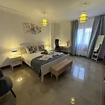 فيلة Ballena Azul *